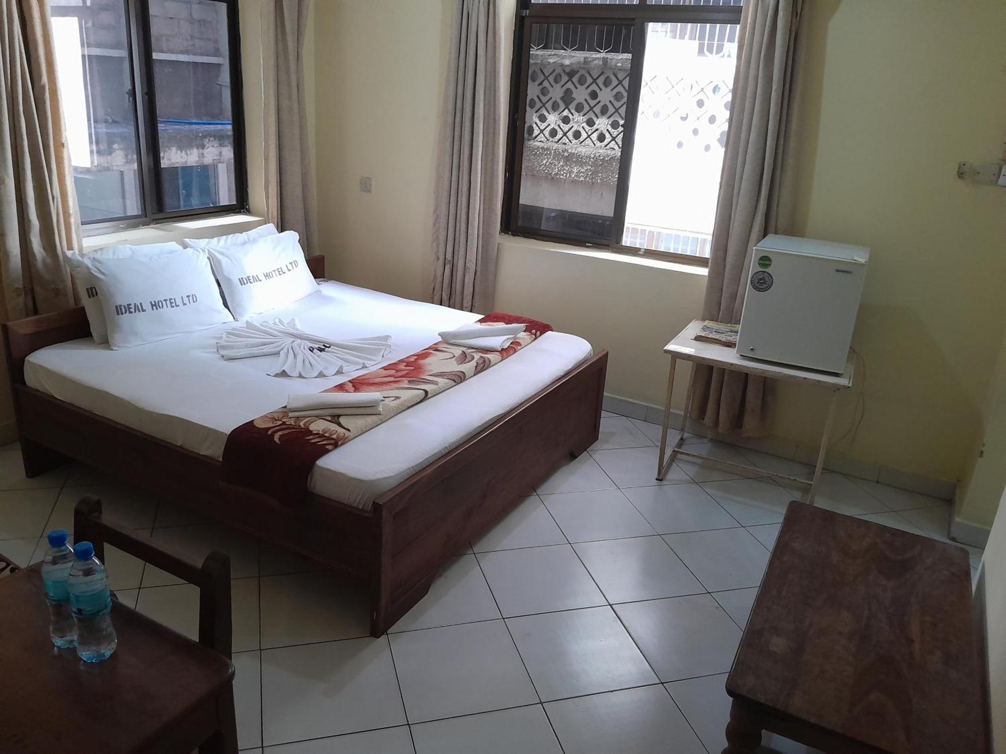 Hotel Ideal Dar es Salaam Ngoại thất bức ảnh
