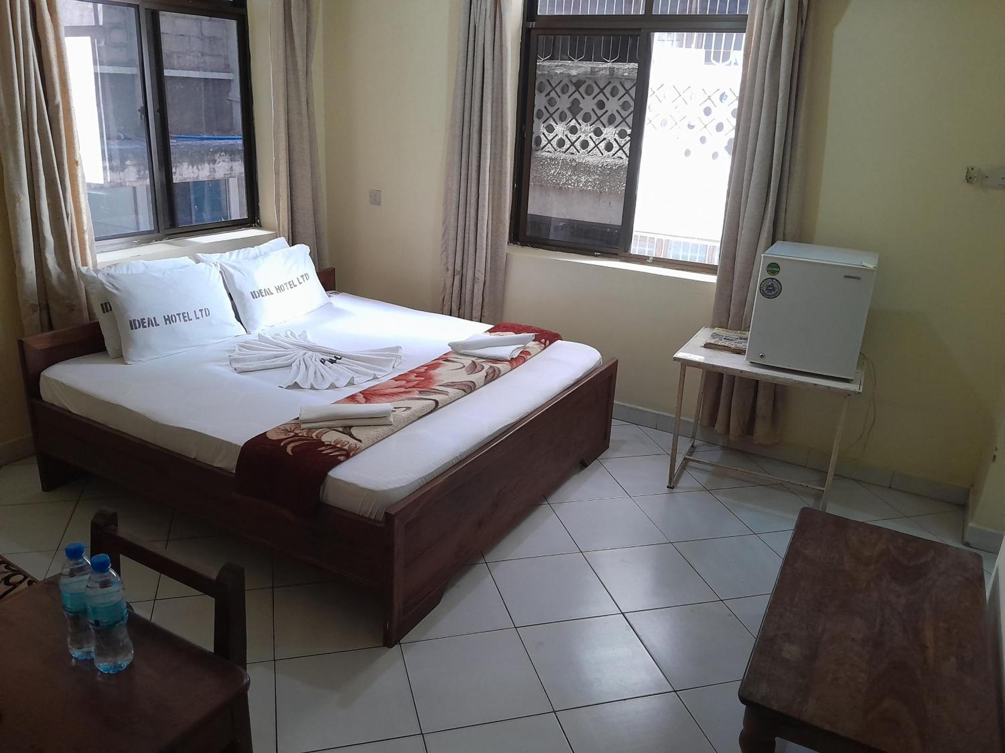 Hotel Ideal Dar es Salaam Ngoại thất bức ảnh