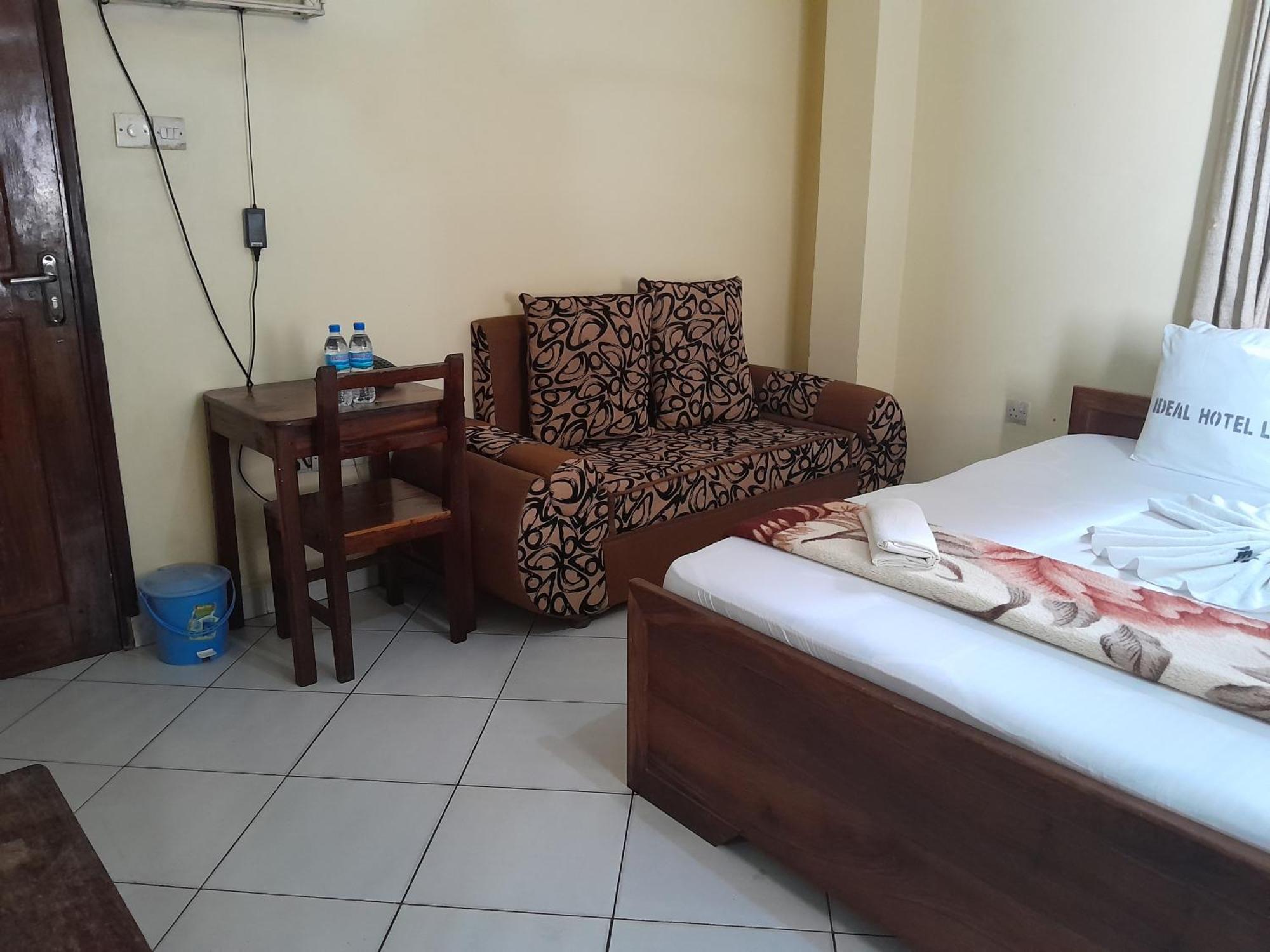 Hotel Ideal Dar es Salaam Ngoại thất bức ảnh
