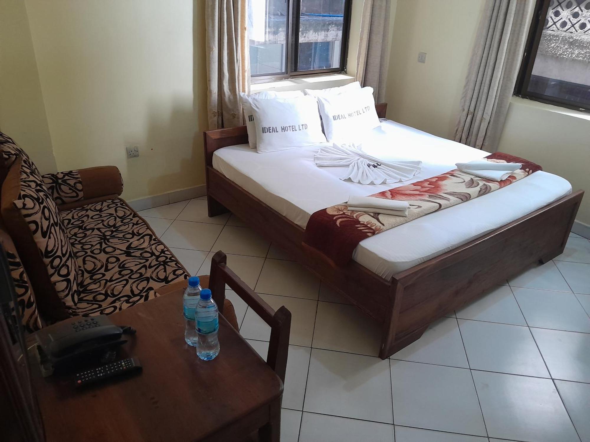 Hotel Ideal Dar es Salaam Ngoại thất bức ảnh