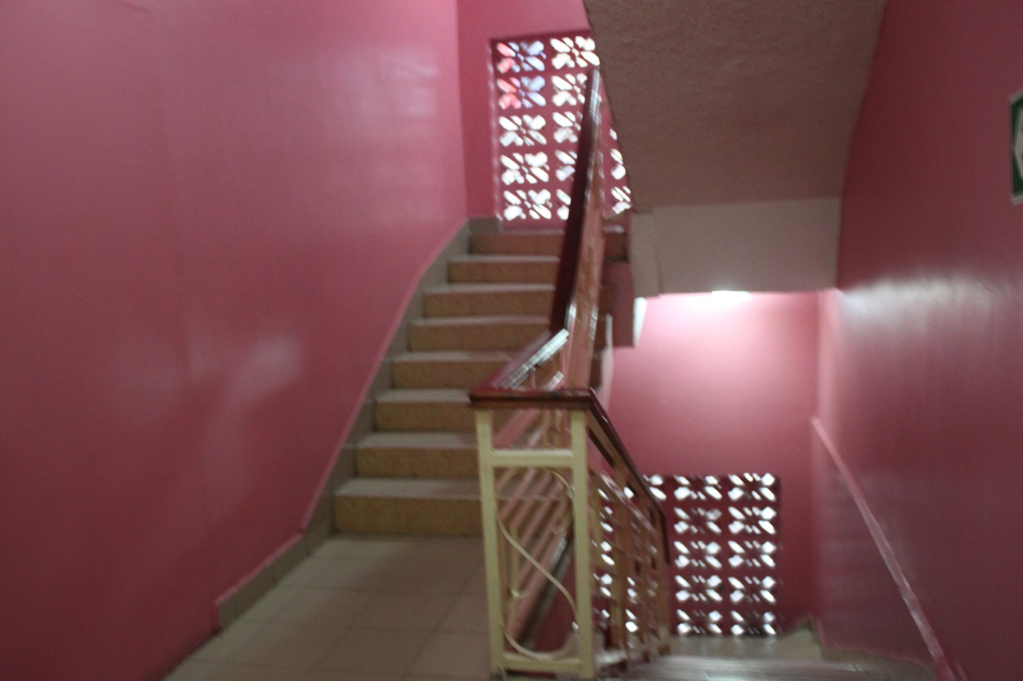 Hotel Ideal Dar es Salaam Ngoại thất bức ảnh