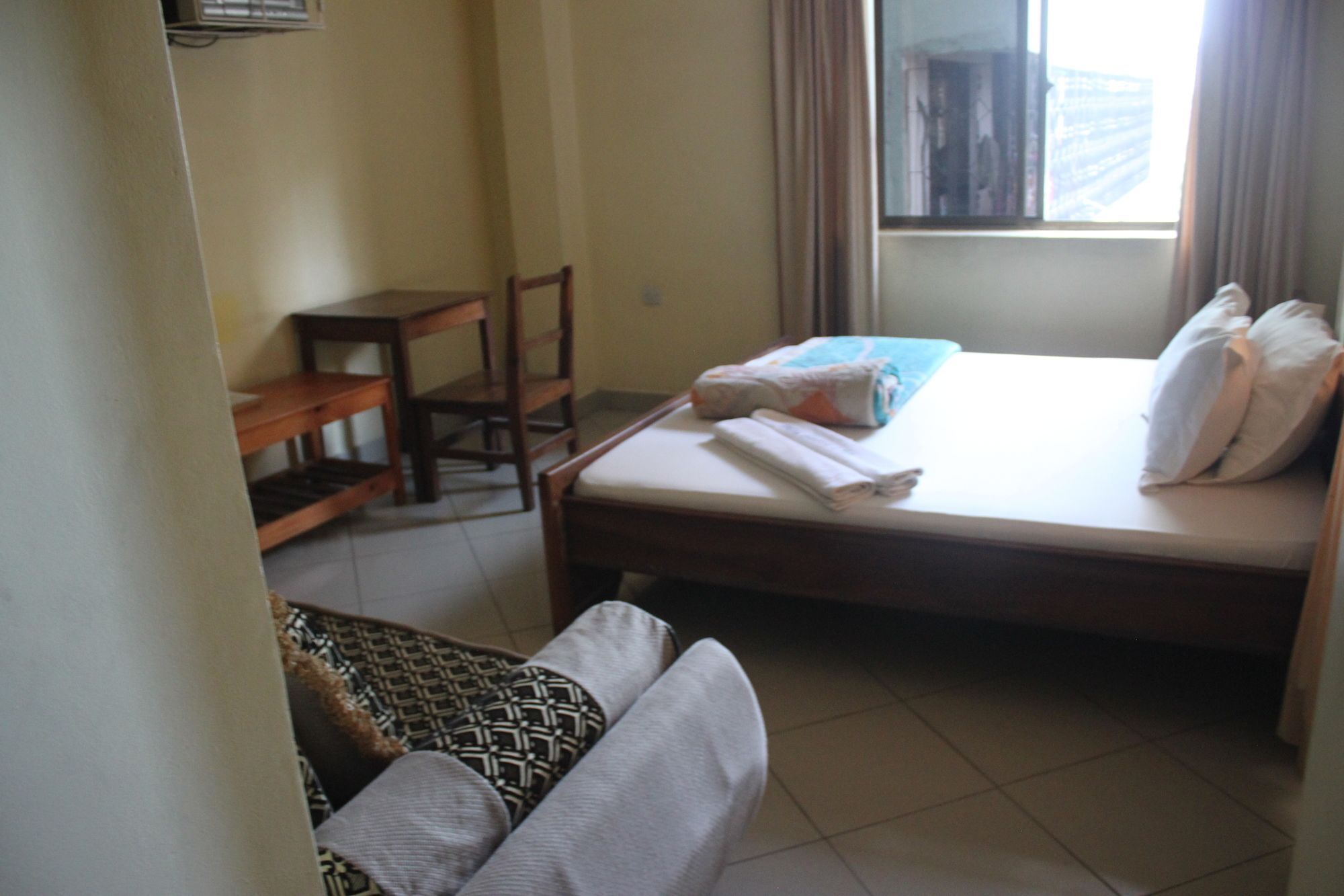 Hotel Ideal Dar es Salaam Ngoại thất bức ảnh